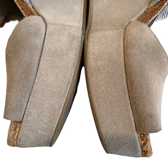 Pedro Garcia Gray Suede Leather Peep Toe Wedge Sandals, Sz EU 39 (US Sz 9) - Picture 7 of 14